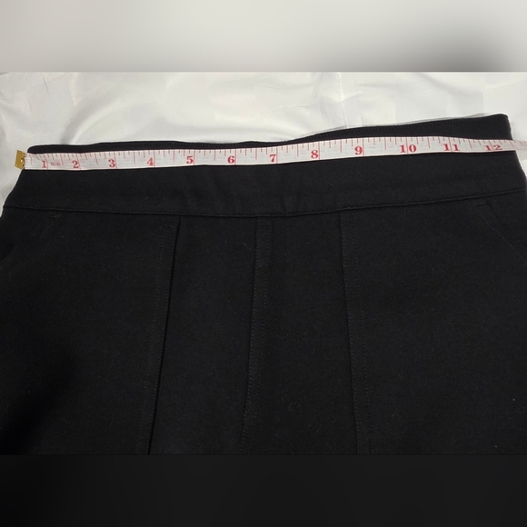 NWOT...SPANX Black Joggers Sleek Versatile Design Women's Size S - Picture 10 of 12